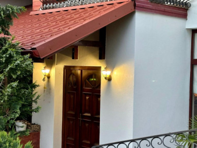 Casa individuala cu 5 camere si teren de 1 hectar - Ghioroc - Arad imagine mica 28, foxfort.ro