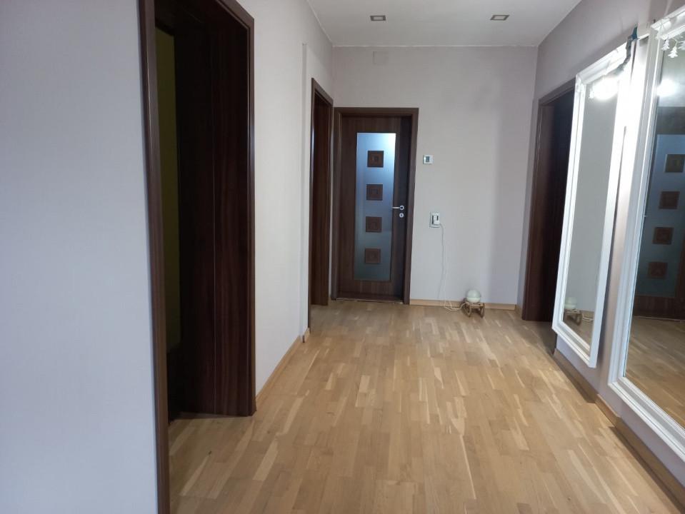 Casa individuala cu 4 camere si teren de 100 mp - zona Kuncz 2, foxfort.ro