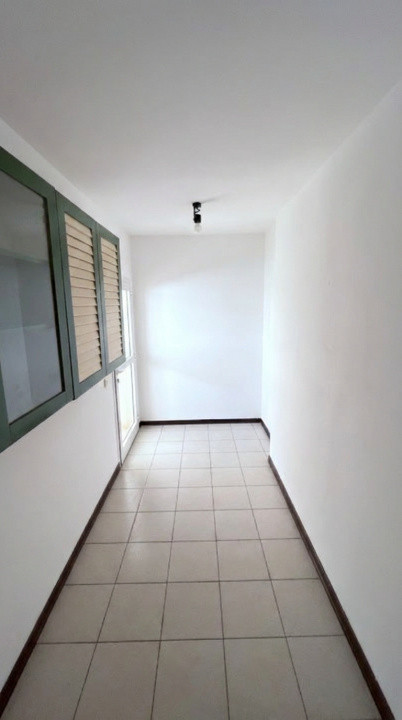 Casa individuala cu 7 camere si 1752 mp teren - zona Ghiroda 12, foxfort.ro