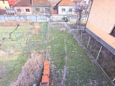 Casa individuala cu 7 camere si 1752 mp teren - zona Ghiroda imagine mica 13, foxfort.ro