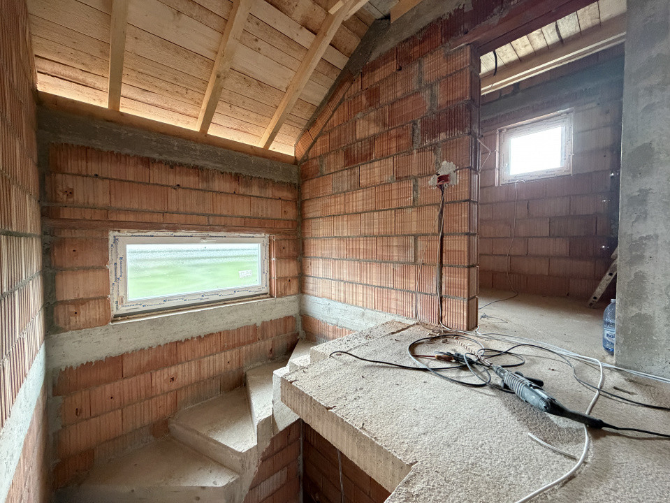 Casa individuala 4 camere, cu toate utilitatile - Sanandrei 5, foxfort.ro