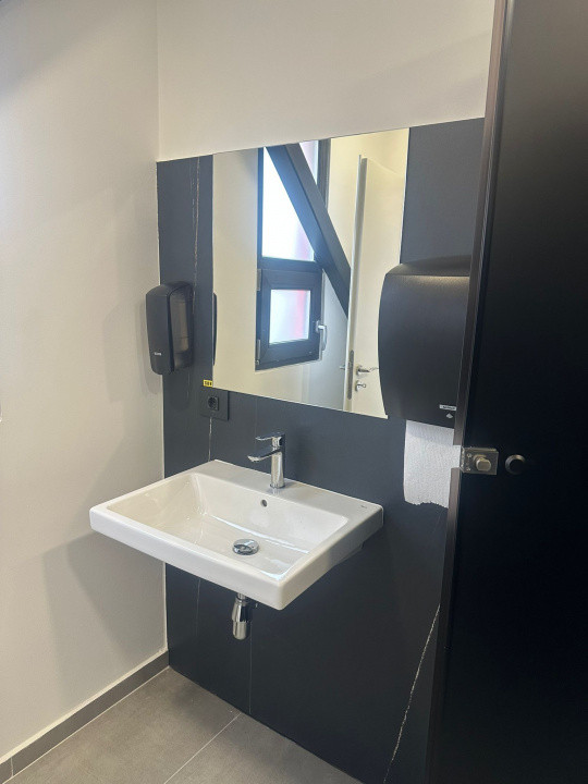 Hala industriala 500 mp + birouri, 1398 mp teren, acces TIR - Giarmata Vii 17, foxfort.ro