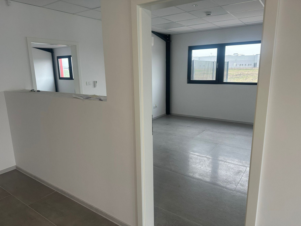 Hala industriala 500 mp + birouri, 1398 mp teren, acces TIR - Giarmata Vii 18, foxfort.ro