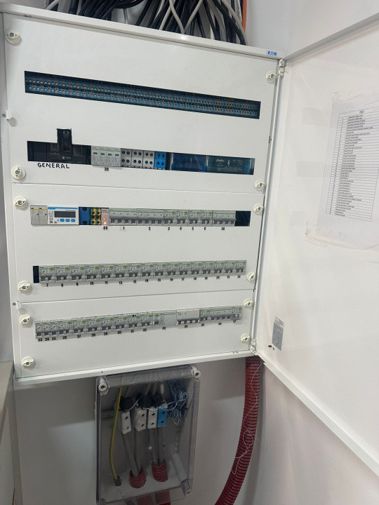 Hala industriala 500 mp + birouri, 1398 mp teren, acces TIR - Giarmata Vii 25, foxfort.ro