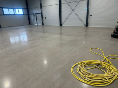 Hala industriala 500 mp + birouri, 1398 mp teren, acces TIR - Giarmata Vii imagine mica 4, foxfort.ro