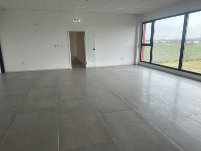 Hala industriala 500 mp + birouri, 1398 mp teren, acces TIR - Giarmata Vii imagine mica 22, foxfort.ro