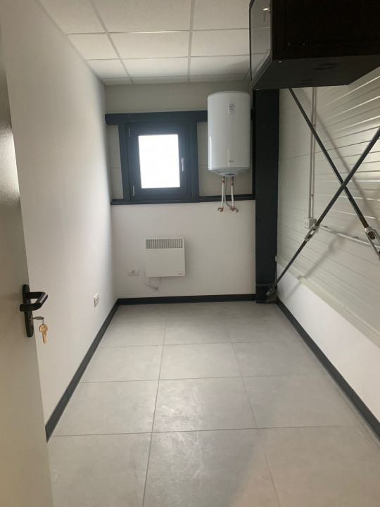 Hala industriala 364 mp + birouri de 60 mp - Giarmata Vii 4, foxfort.ro