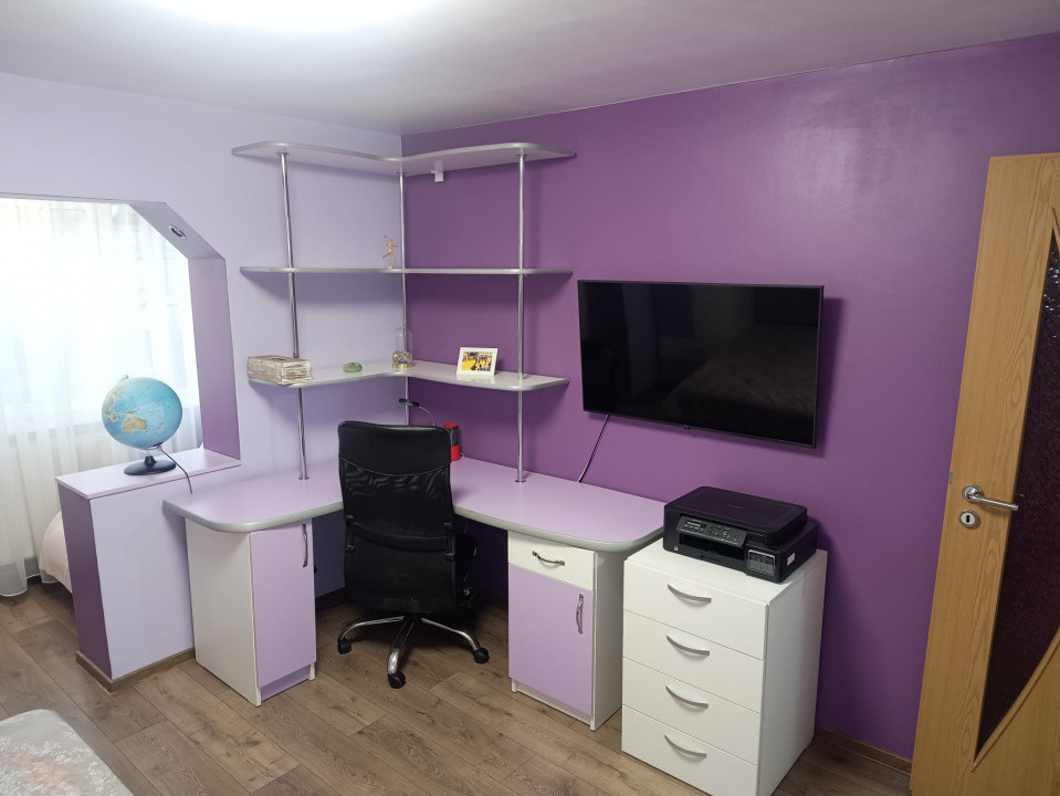 Apartament de vanzare cu 4 camere la etajul 1 in zona Lipovei 11, foxfort.ro