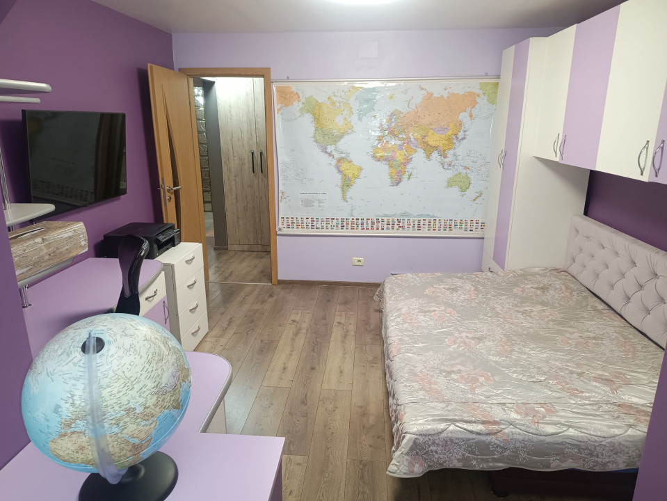 Apartament de vanzare cu 4 camere la etajul 1 in zona Lipovei 13, foxfort.ro