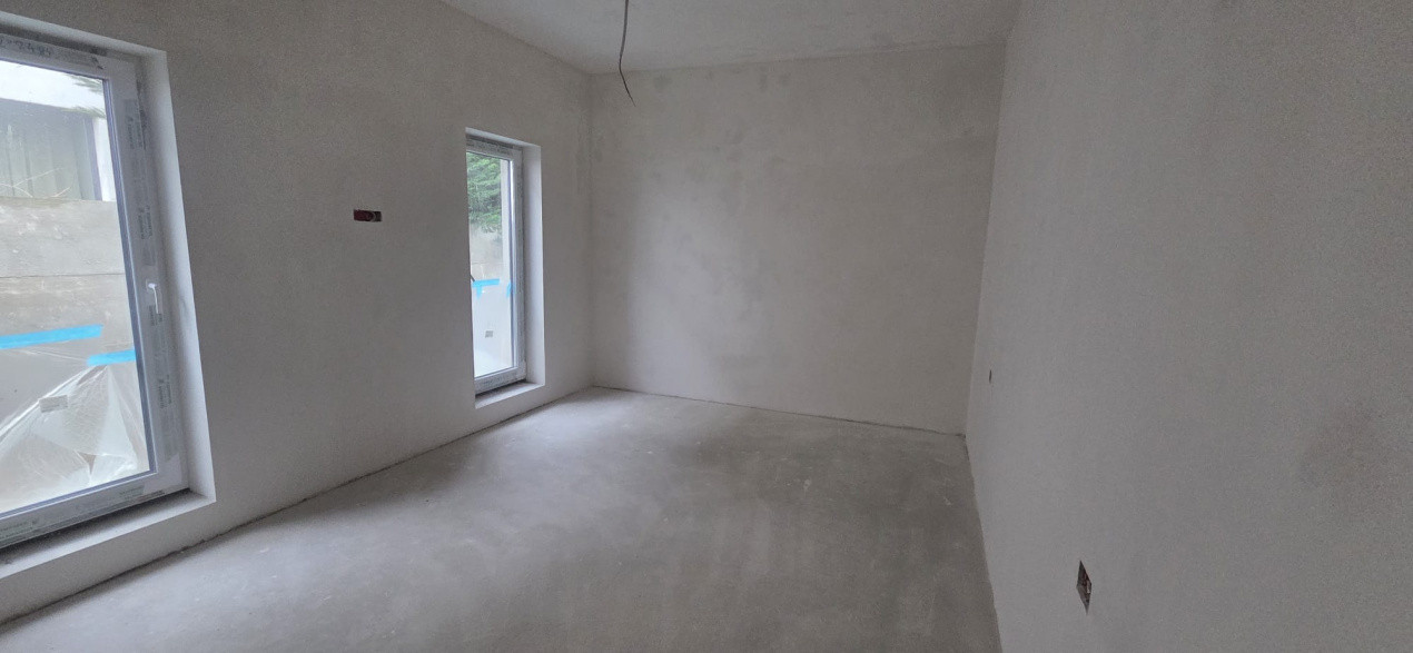 Duplex spatios cu teren de 442 mp, toate utilitatile - Giroc 9, foxfort.ro