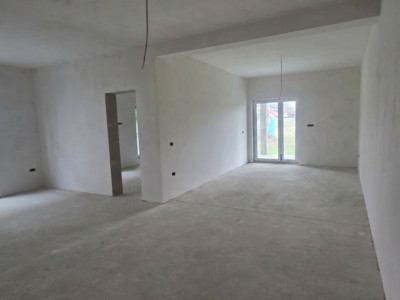 Duplex spatios cu teren de 442 mp, toate utilitatile - Giroc imagine mica 11, foxfort.ro