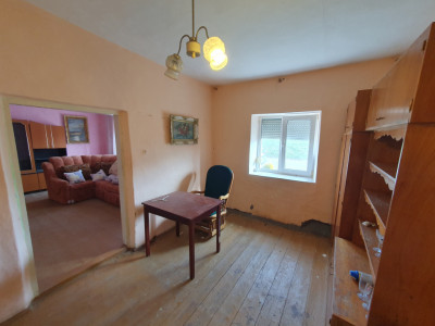 Casa de vanzare cu 3 camere si teren de 1008 mp - Deta imagine mica 19, foxfort.ro