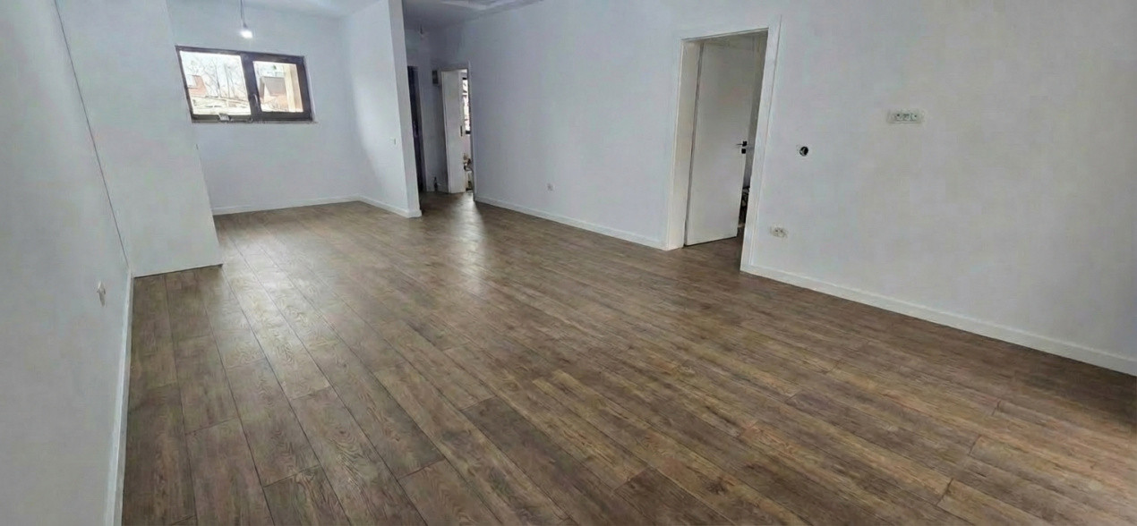 Duplex plan parter in spate la Valery Mosnita Noua 3, foxfort.ro