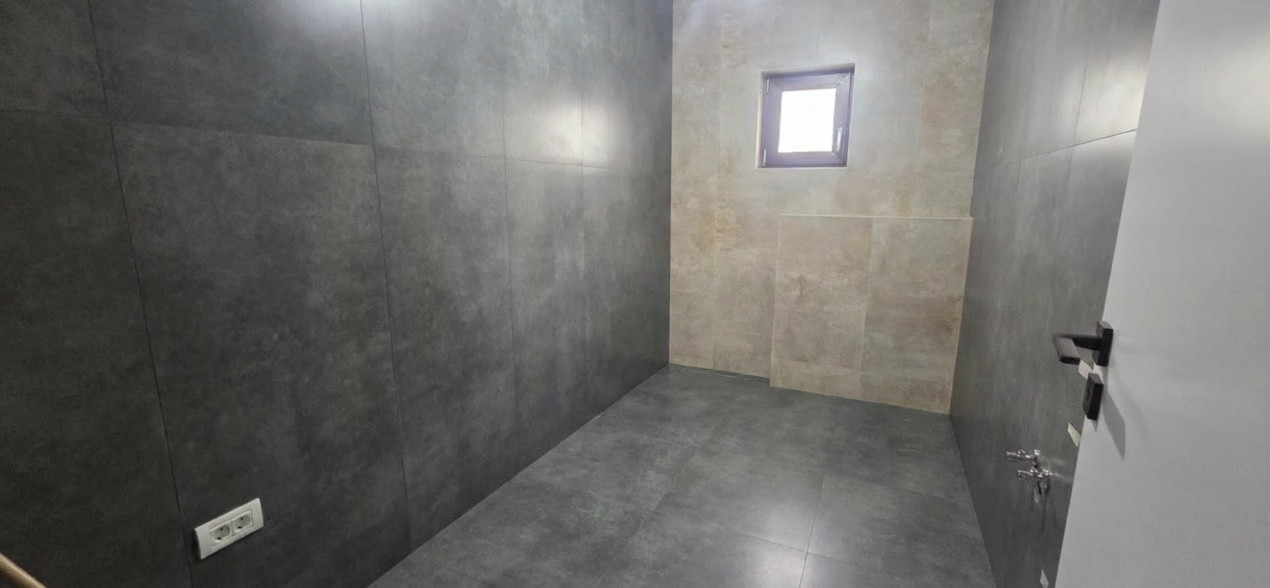 Duplex plan parter in spate la Valery Mosnita Noua 8, foxfort.ro