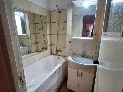 Apartament cu 2 camere, priveliste panoramica, la 5 minute de centru imagine mica 6, foxfort.ro