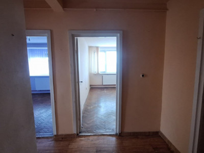 Apartament cu 2 camere, priveliste panoramica, la 5 minute de centru imagine mica 7, foxfort.ro