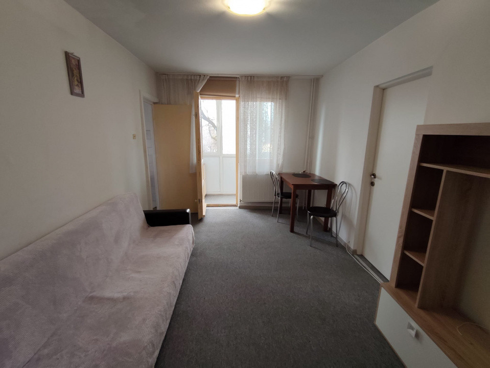 Apartament 2 camere, Etaj 2 - zona Sagului  1, foxfort.ro