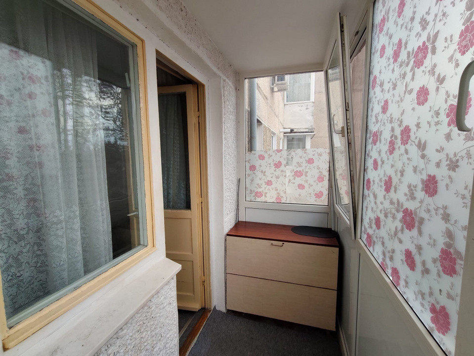 Apartament 2 camere, Etaj 2 - zona Sagului  9, foxfort.ro