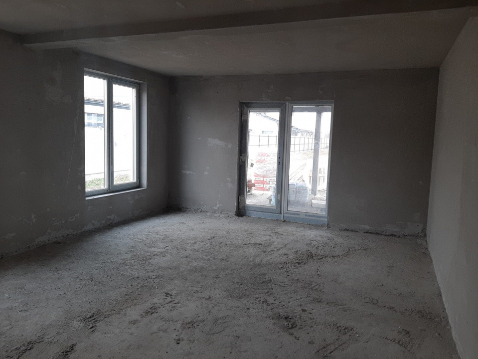 Duplex cu 5 camere si teren de 392 mp - Giarmata Vii 1, foxfort.ro