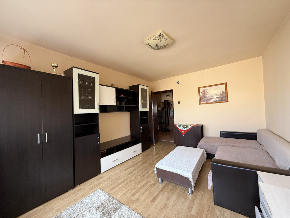 Apartament cu 2 camere de vanzare in Timisoara, zona Circumvalatiunii 10, foxfort.ro