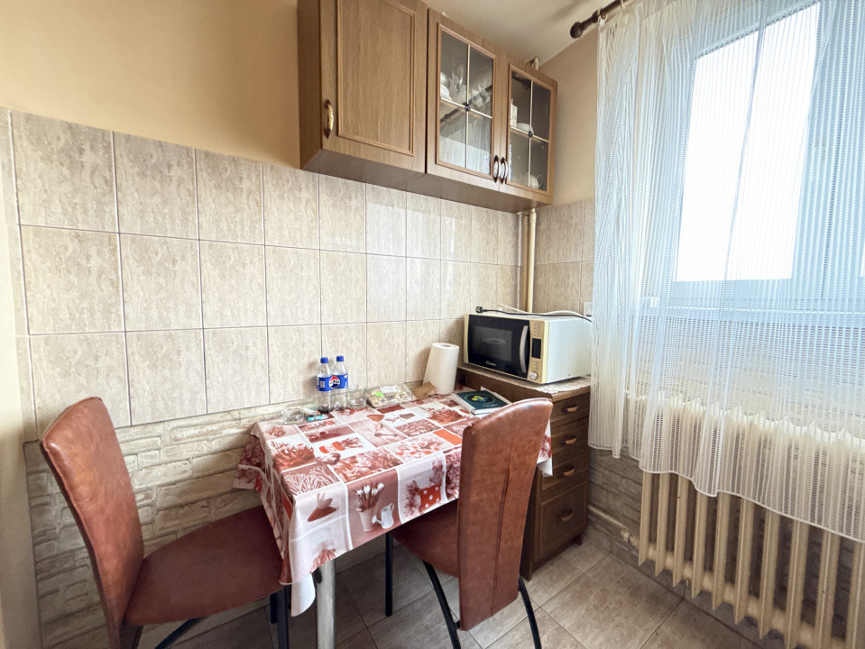 Apartament cu 2 camere de vanzare in Timisoara, zona Circumvalatiunii 22, foxfort.ro