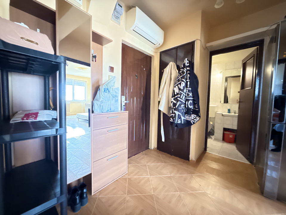 Apartament cu 2 camere de vanzare in Timisoara, zona Circumvalatiunii 23, foxfort.ro