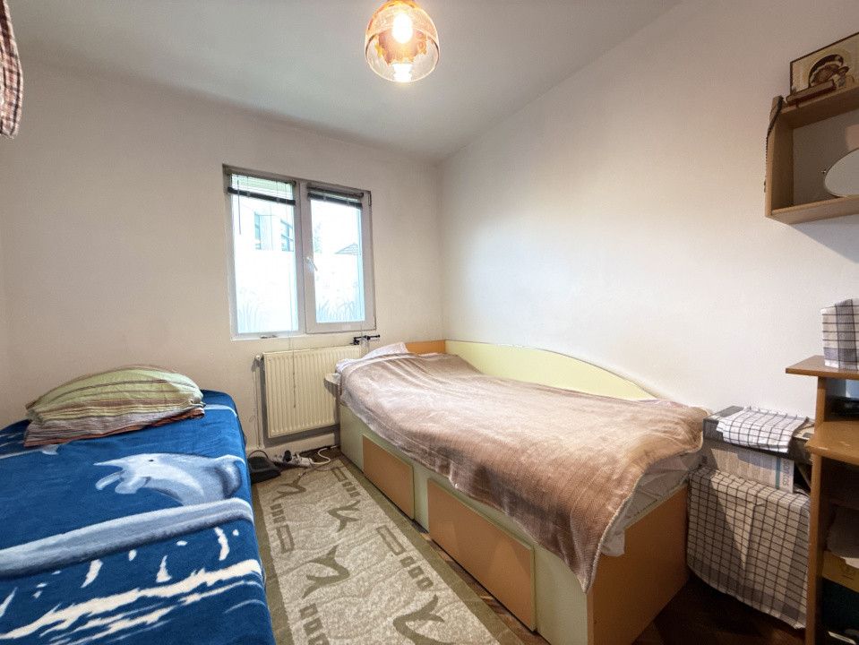 Apartament cu 3 camere de vanzare in Timisoara, zona Gheorghe Lazar 4, foxfort.ro