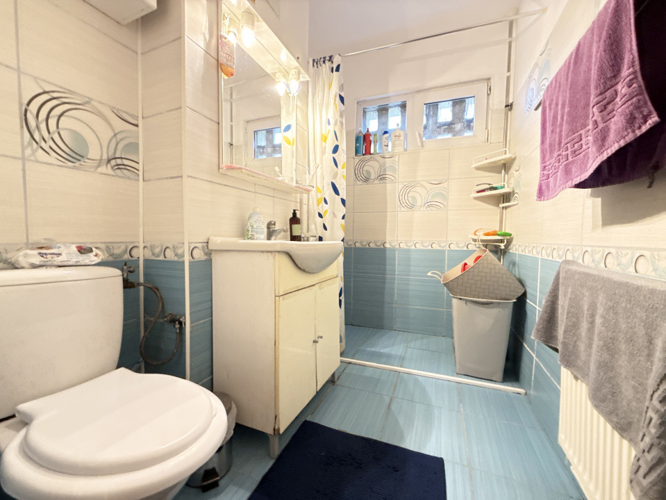 Apartament cu 3 camere de vanzare in Timisoara, zona Gheorghe Lazar 12, foxfort.ro