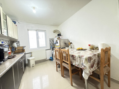 Apartament cu 3 camere de vanzare in Timisoara, zona Gheorghe Lazar imagine mica 15, foxfort.ro