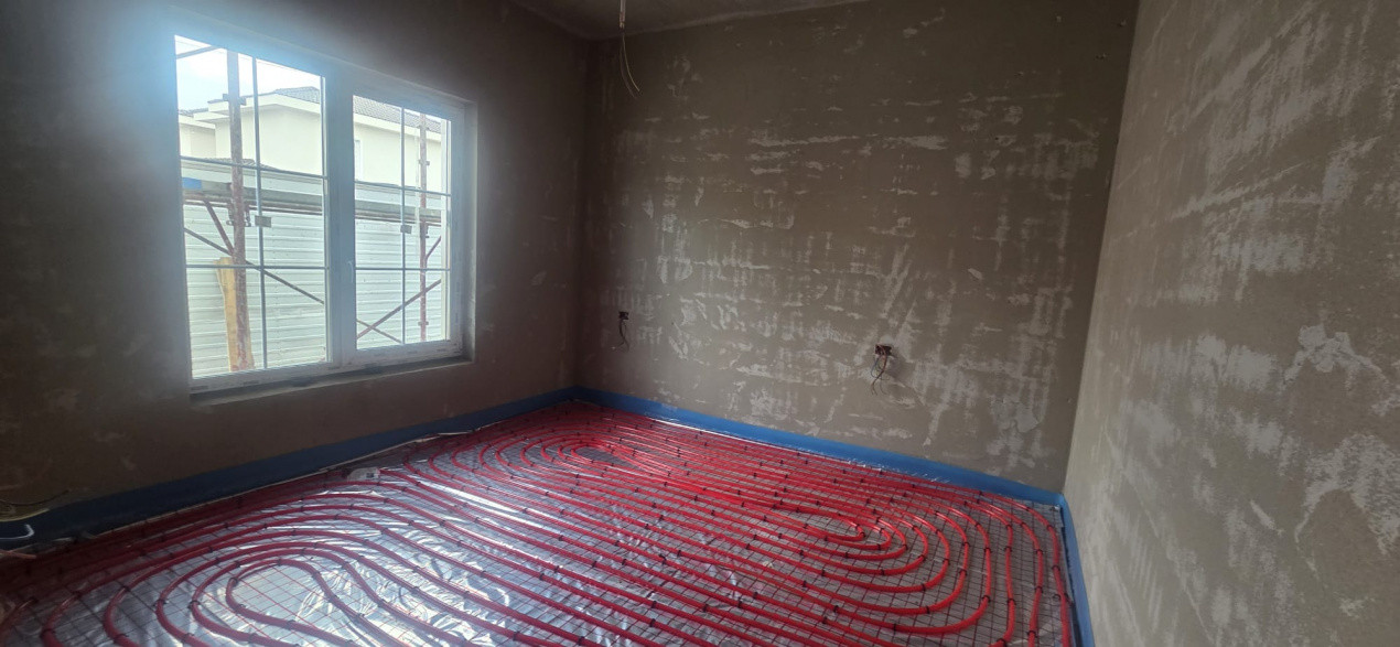 Duplex modern cu toate utilitatile - la intrare in Mosnita Noua 6, foxfort.ro