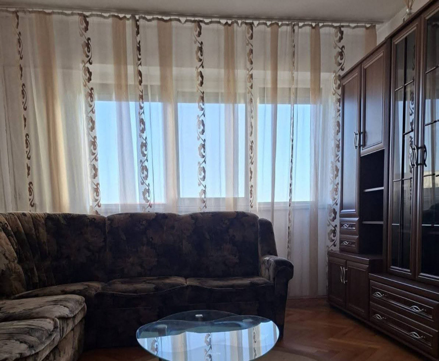 Apartament de inchiriat cu 2 camere renovat, utilat, zona Calea Sagului 1, foxfort.ro