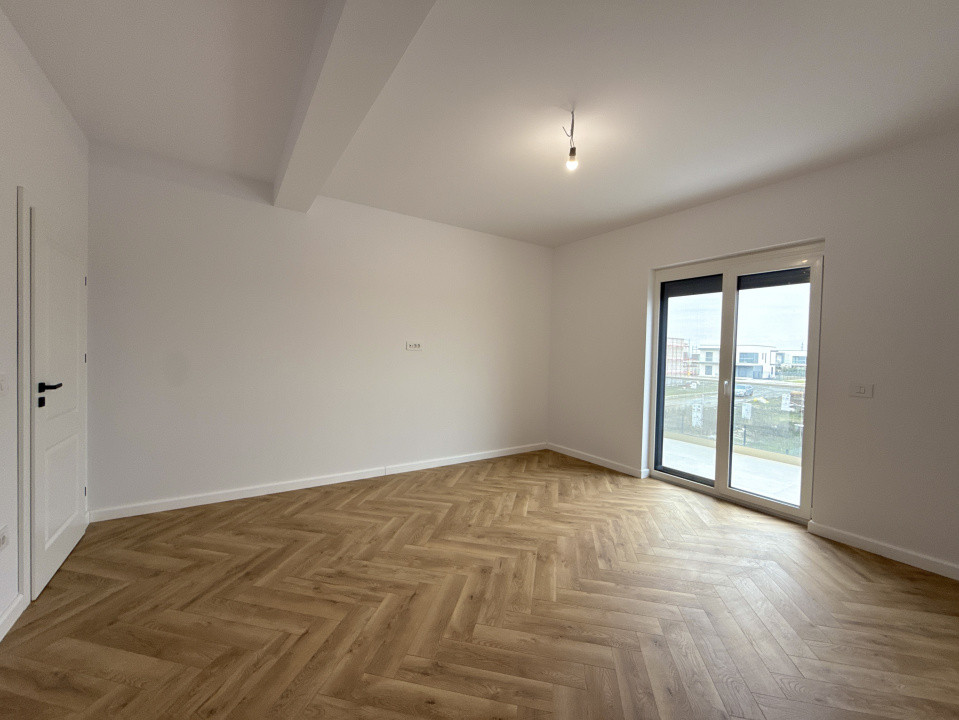 Duplex cu 4 camere de vanzare in localitatea Covaci 18, foxfort.ro