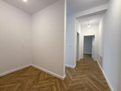 Duplex cu 4 camere de vanzare in localitatea Covaci imagine mica 5, foxfort.ro