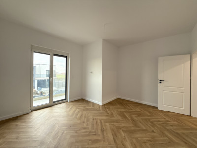 Duplex cu 4 camere de vanzare in localitatea Covaci imagine mica 7, foxfort.ro