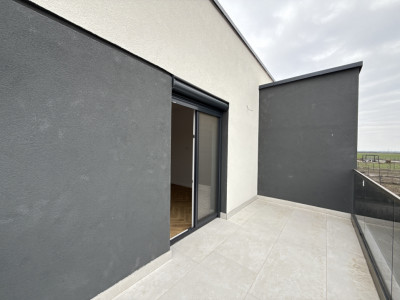 Duplex cu 4 camere de vanzare in localitatea Covaci imagine mica 11, foxfort.ro