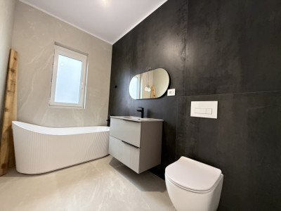 Duplex cu 4 camere de vanzare in localitatea Covaci imagine mica 19, foxfort.ro