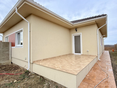 Duplex 3 camere - toate utilitatile - Mosnita Noua imagine mica 2, foxfort.ro