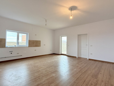 Duplex 3 camere - toate utilitatile - Mosnita Noua imagine mica 5, foxfort.ro