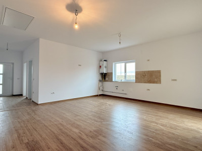 Duplex 3 camere - toate utilitatile - Mosnita Noua imagine mica 6, foxfort.ro