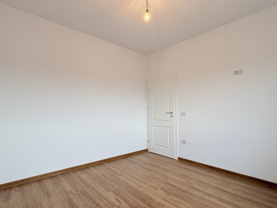 Duplex 3 camere - toate utilitatile - Mosnita Noua imagine mica 11, foxfort.ro