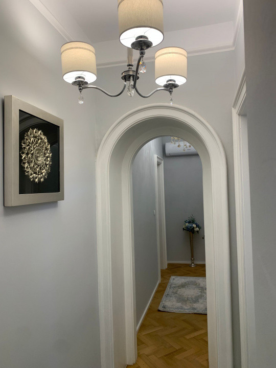 Apartament cu 3 camere, parter inalt - Central 9, foxfort.ro