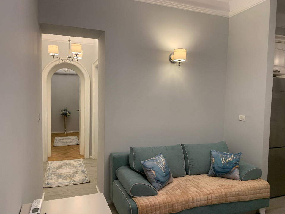 Apartament cu 3 camere, parter inalt - Central 10, foxfort.ro