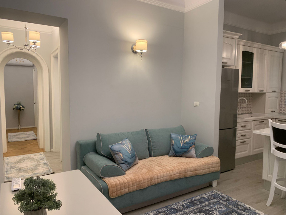 Apartament cu 3 camere, parter inalt - Central 14, foxfort.ro