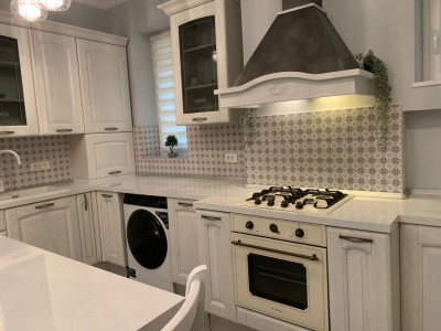 Apartament cu 3 camere, parter inalt - Central imagine mica 5, foxfort.ro