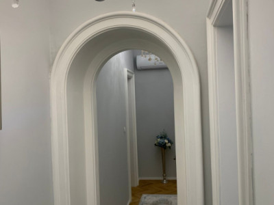 Apartament cu 3 camere, parter inalt - Central imagine mica 8, foxfort.ro