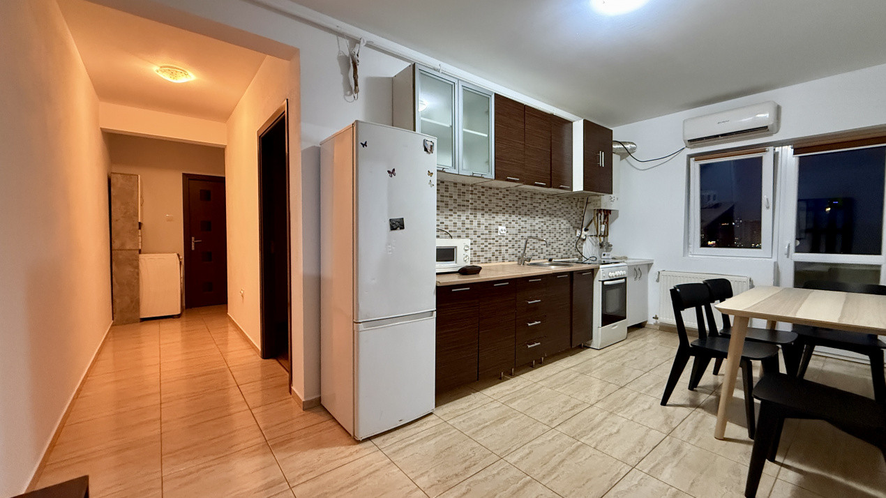 Apartament de inchiriat 3 camere, zona Lipovei 7, foxfort.ro