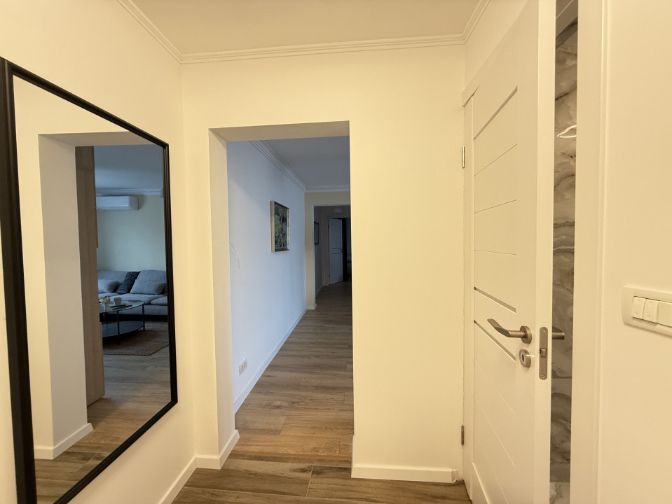 Apartament cu 4 camere de vanzare in Timisoara, zona Cetatii 19, foxfort.ro