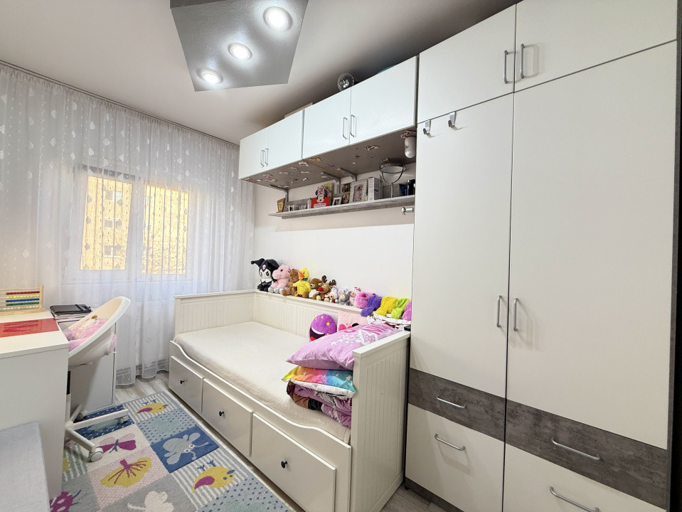 Apartament cu 3 camere de vanzare in Timisoara, zona Lipovei 4, foxfort.ro