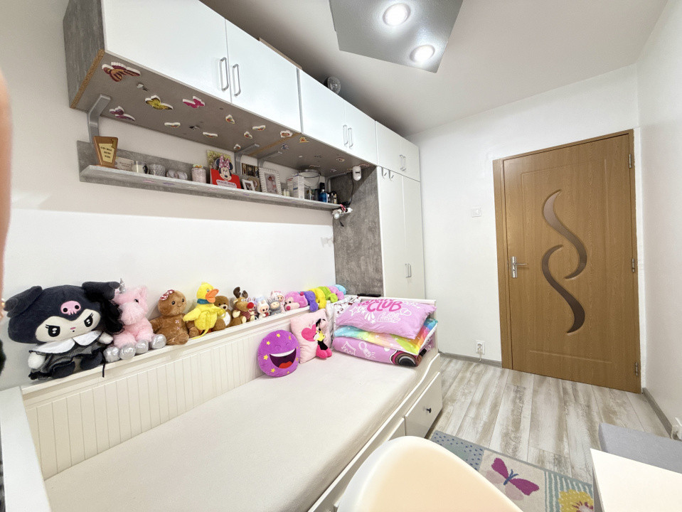 Apartament cu 3 camere de vanzare in Timisoara, zona Lipovei 7, foxfort.ro