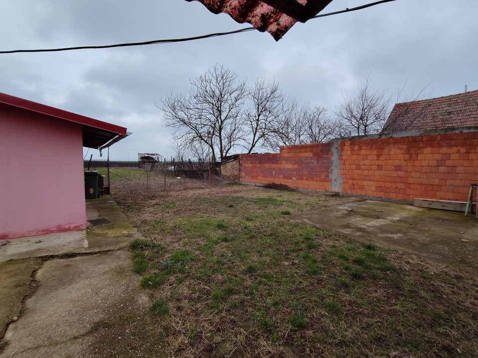 Casa de vanzare in Grabat, com. Lenauheim, jud. Timis 16, foxfort.ro